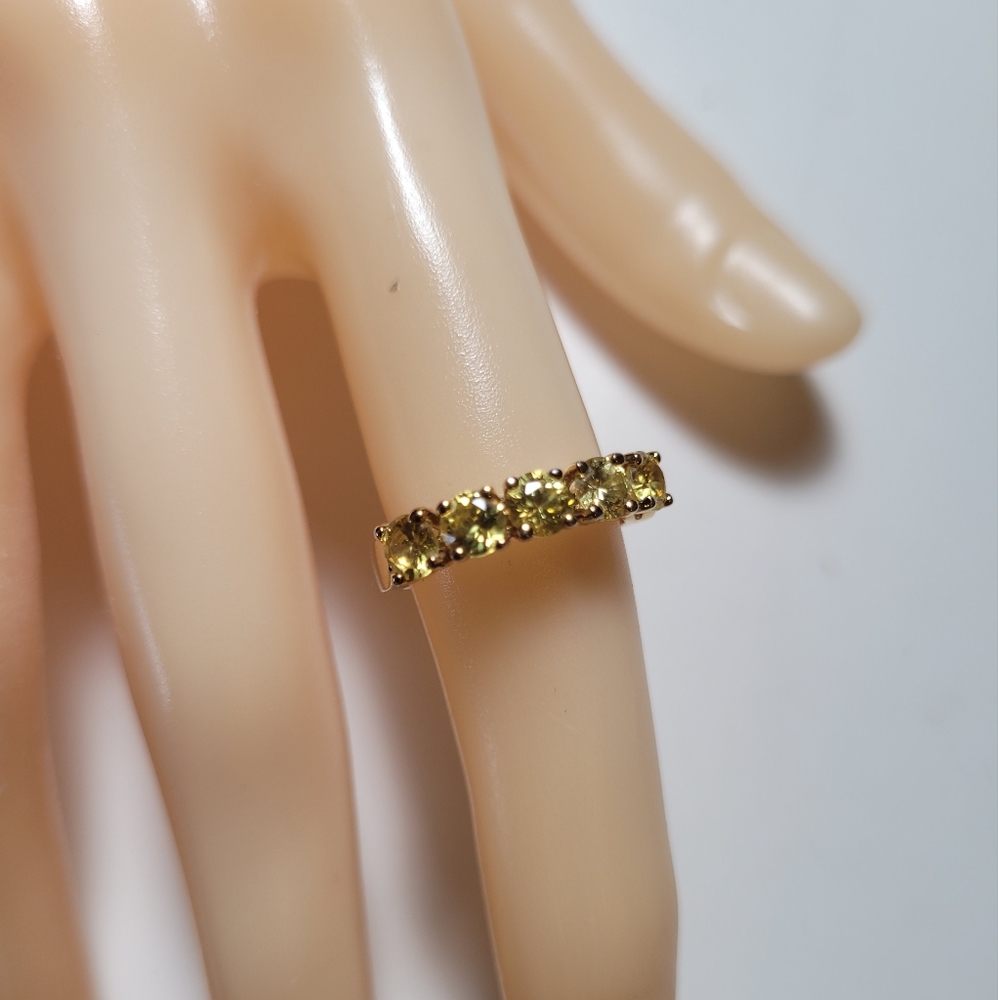 Citrine band ring